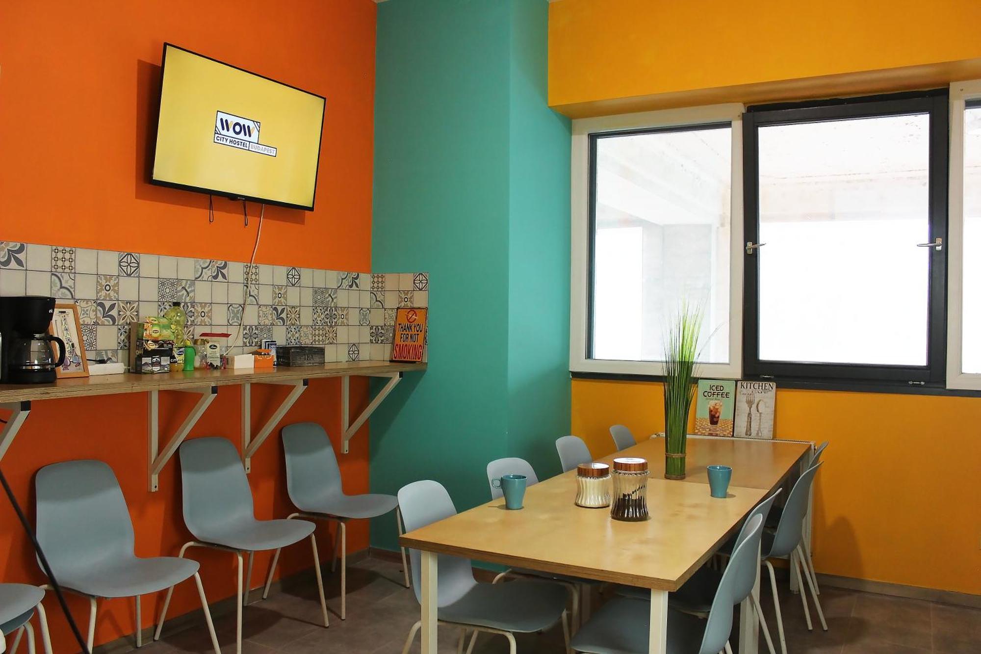 Hostel Wow City Hostel