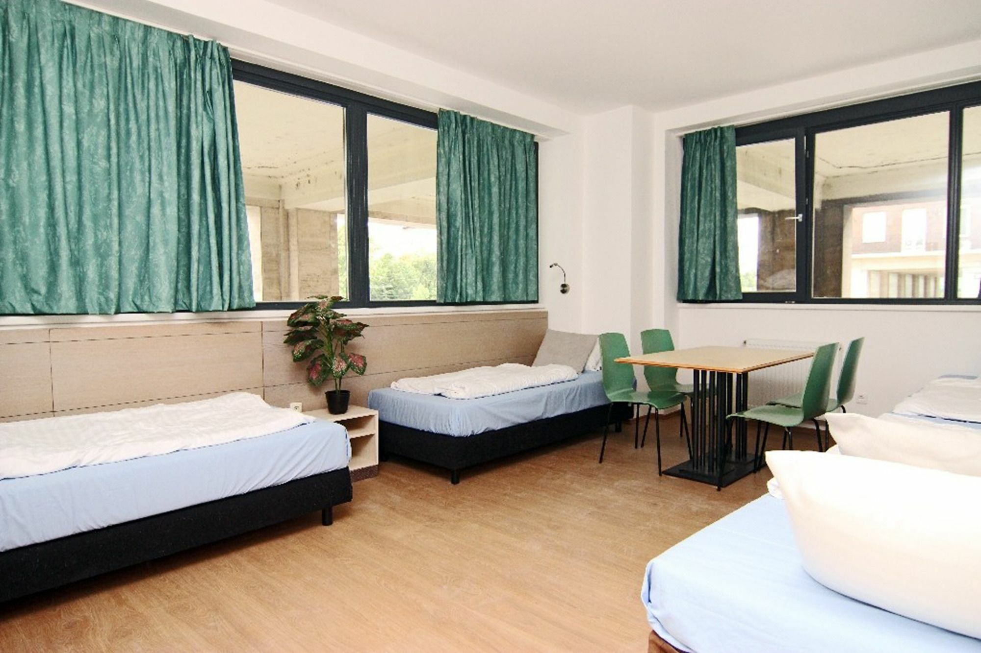 Hostel Wow City Hostel